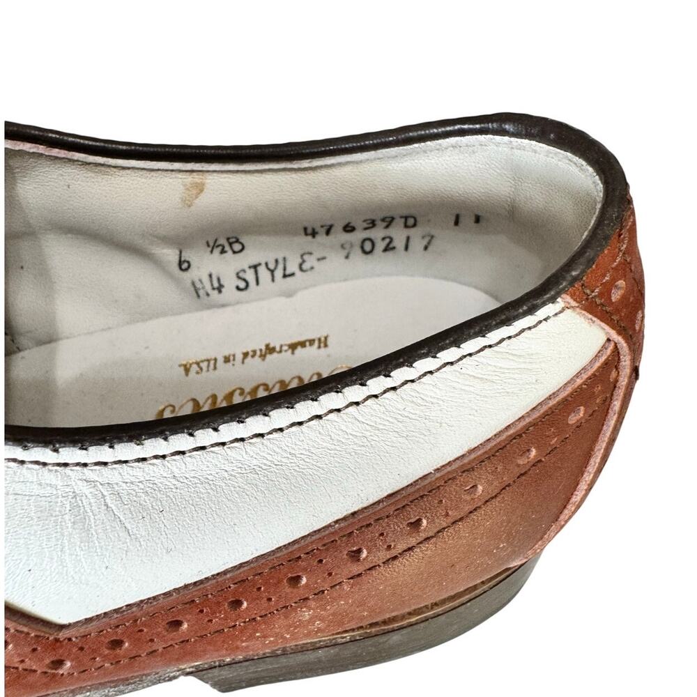 Vintage FootJoy Classics Womens 6.5 B Brown White Leather Kiltie Golf Shoes - Picture 7 of 7